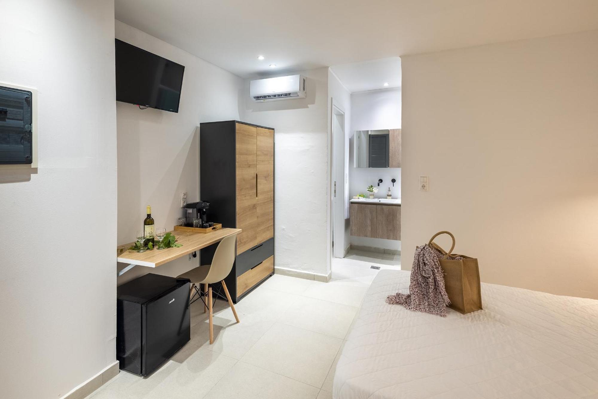 Chrysonisos Suites With Sunset & Seaviews Near Kini Luaran gambar